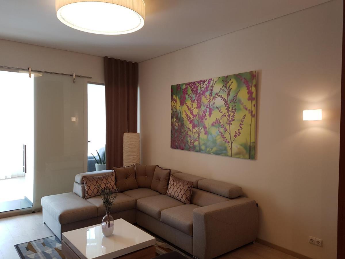 Great Flat With Terrace In Oldtown-Prime Rentals Kaunas Bagian luar foto